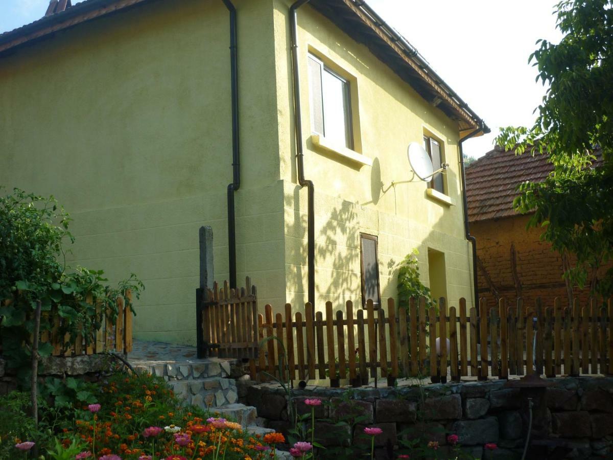 Guest House „Ivanovata House” Yanovets Bagian luar foto